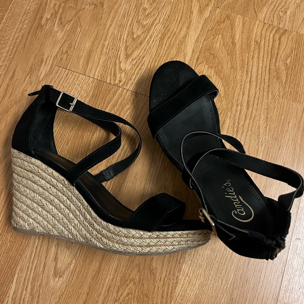 Black wedge sandals